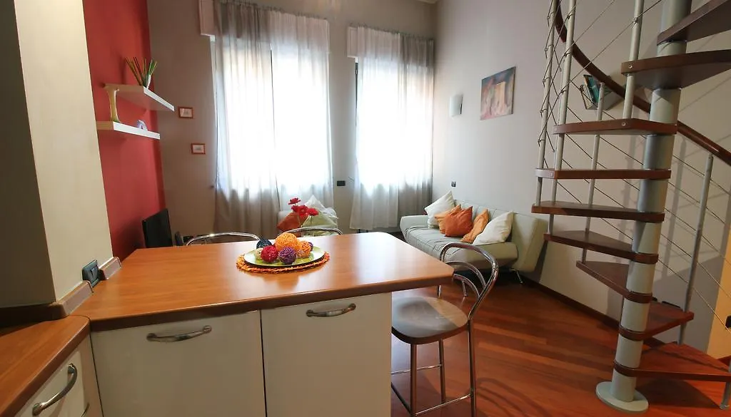 Italianway-S.M. Fontana Daire Milano İtalya